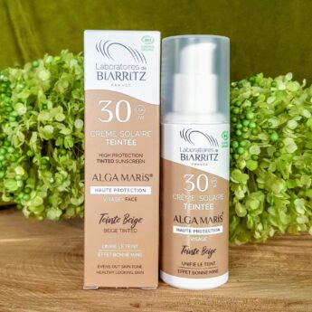 Crème solaire teintée beige SPF 30 effet bonne mine bio