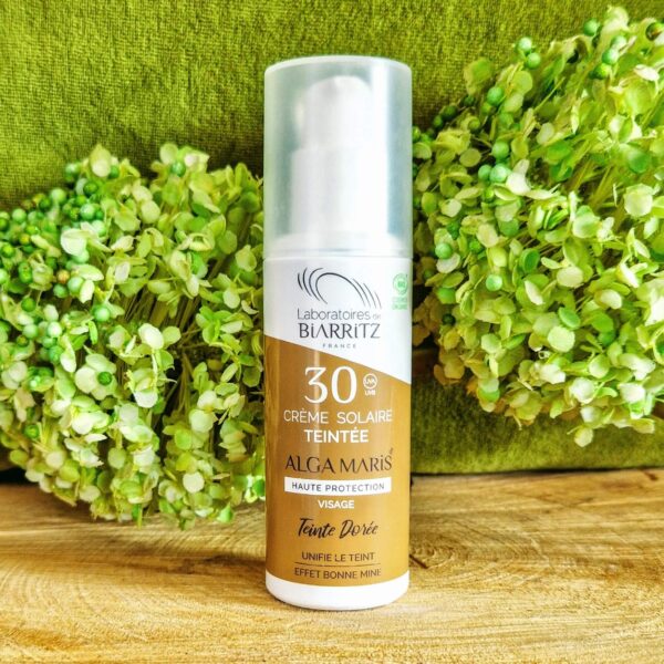 Crème solaire teintée SPF 30 Dorée, effet bonne mine